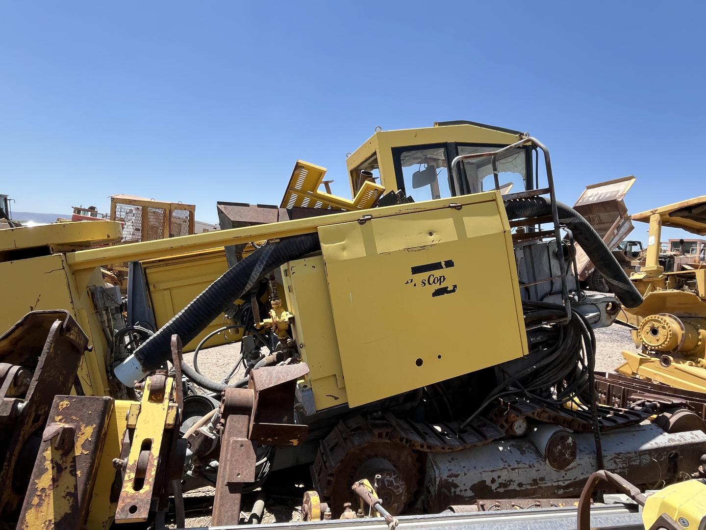 ./imagenes/INVOICE/2019/10923/PERFORADORA  ATLAS COPCO ROCD7-11 (25).JPG